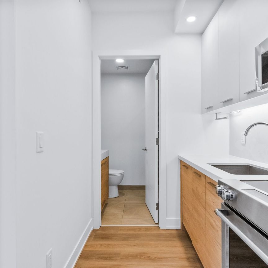 For Lease - 200 Redpath Avenue Unit# 305, Toronto, Ontario - Photo 1