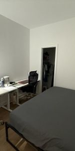 Cession de bail | 3 1/2 + Den LUXE | TOUT INCLUS | Gym + Piscine + Coworking - Photo 3