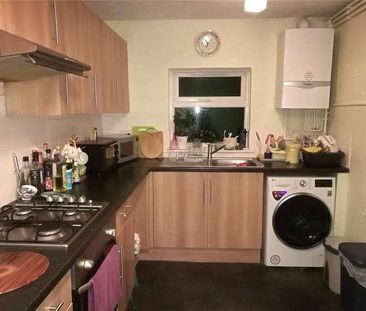 Curtis Mead, Portsmouth, Hampshire, PO2 - Photo 4