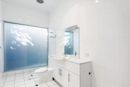 Two Distinct Residences, One Exceptional Norwood Address - Photo 4