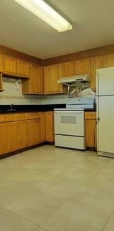 $2000 - 2 bedroom / 1 bath suite - Photo 1