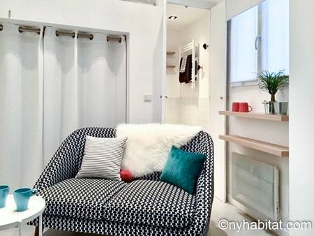 Logement à Paris, Location meublée - Photo 5