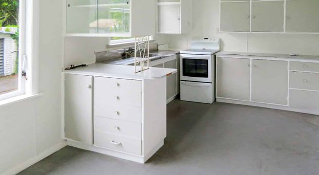 3-BED FAMILY HOME! - Photo 1