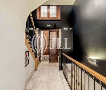 2 room luxury Flat for rent in Lisbon, Portugal - Photo 5