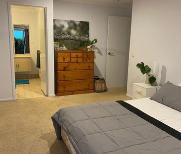 Coastal Family Home in Peregian Beach - Option of 4 Bed, 3 Bath OR ... - Photo 4