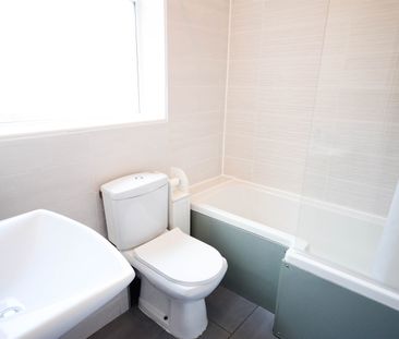 2 bed flat to rent in Lemon Street, South Shields, NE33 - Photo 1