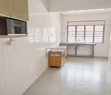 Taman Pelangi (JB Town) Single Storey Terrace House - Photo 1