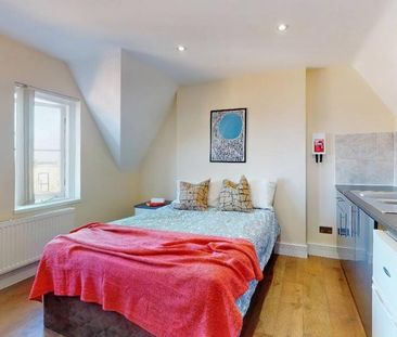 Studio to rent - Photo 6