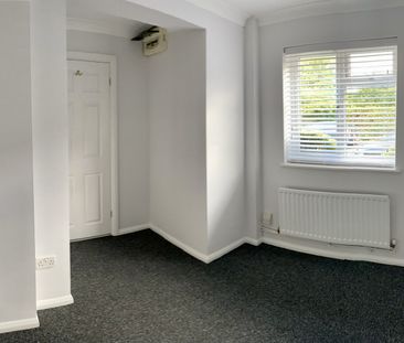 Newly Refurbished One Bedroom Apartment for Rent in Hitchin - Photo 4