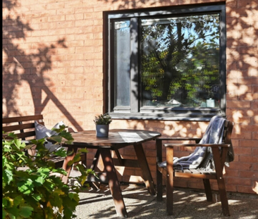 Rondovägen, Skogås - Photo 3