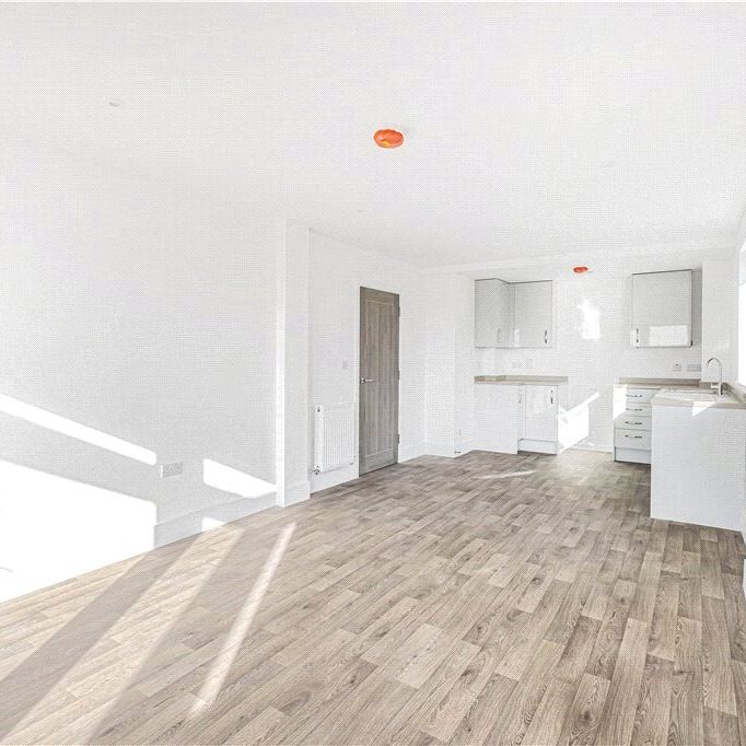 London Road, Thornton Heath, CR7 6AW - Photo 1