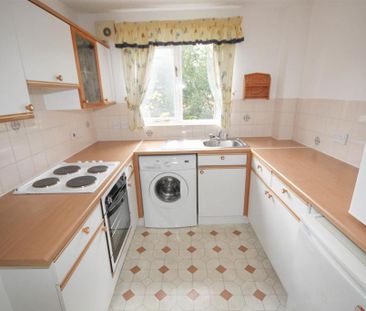 1 bedroom flat to rent - Photo 2