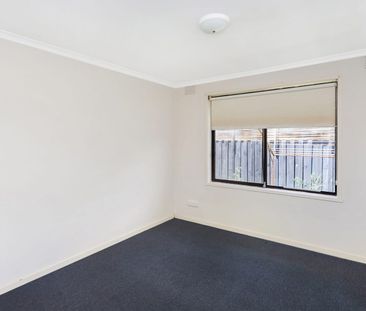 FABULOUS AND SPACIOUS IN ENVIABLE LOCATION! - Photo 1