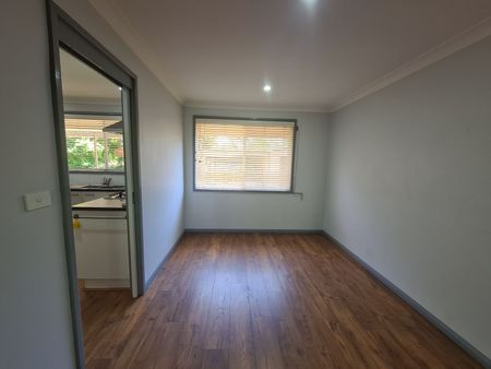 Modern 4-Bedroom Family Home on a Large Block – Prime Silverdale Location! - Photo 2