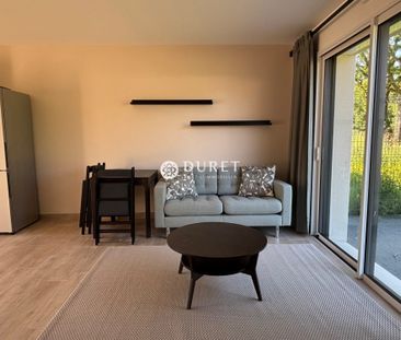 Location Maison 2 pièces 41m² LA ROCHE SUR YON 85000 - Photo 2