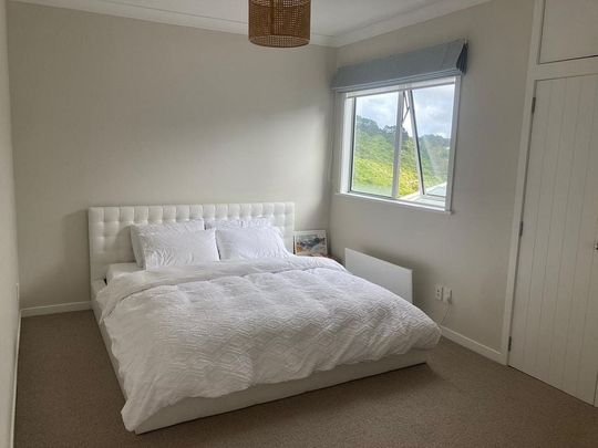 Two bedroom flat with great sun and view! - Photo 1