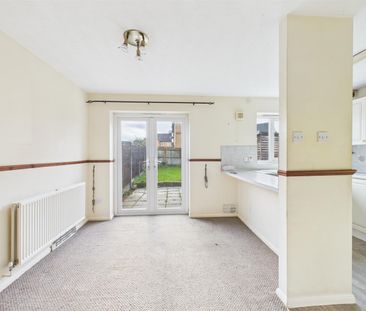 Laurel Road, Loughborough, LE11 2NL - Photo 2