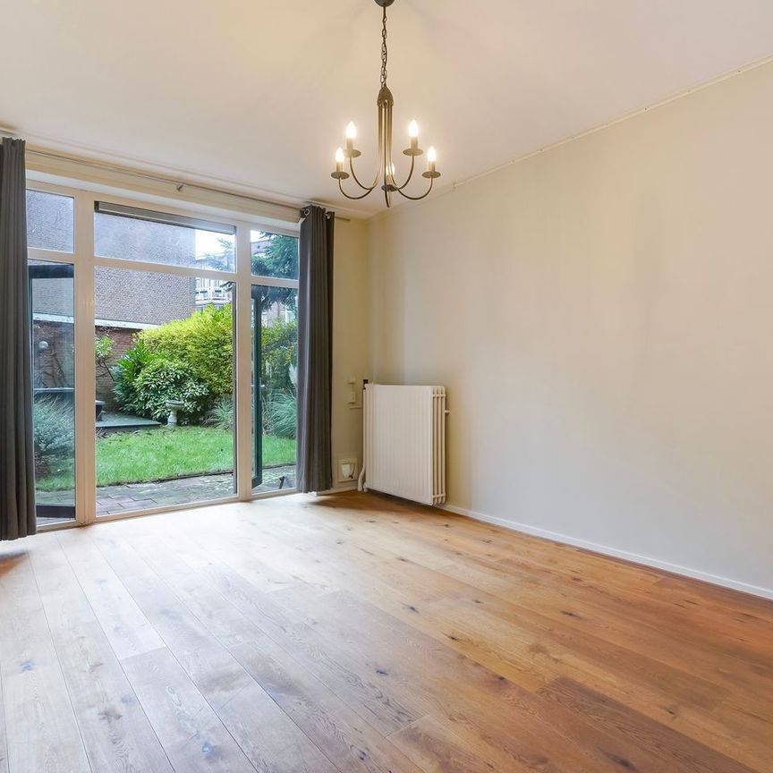 Appartement te huur: Willem de Zwijgerlaan 12 2582 EN Den Haag - Foto 1
