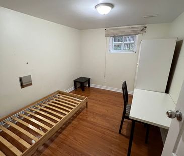 For Lease - 225 Kingslake Road Unit# Main & Basement, Toronto, Ontario - Photo 4