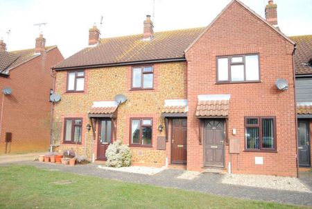 2 bedroom terraced house to rent - Photo 4