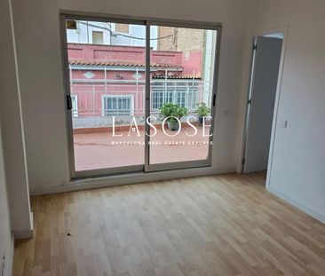 52m² Penthouse to rent in Camp d en Grassot i Gràcia Nova, Barcelona - Photo 1