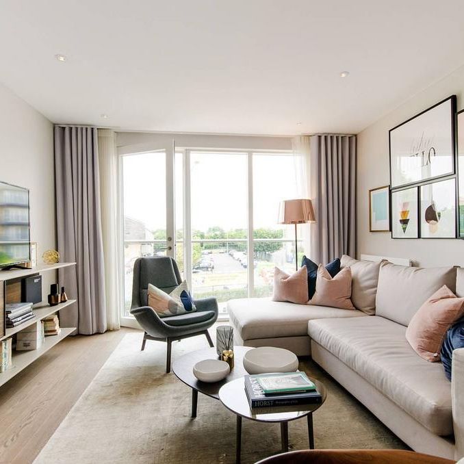 2 bedroom flat to rent - Photo 1