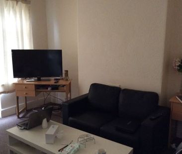 3 Bedroom Semi Detached To Rent in Dunkirk - Photo 2