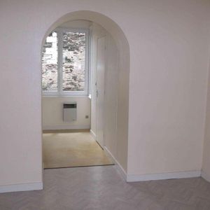 Location Appartement 1 pièce 23m² ANGERS 49000 - Photo 2