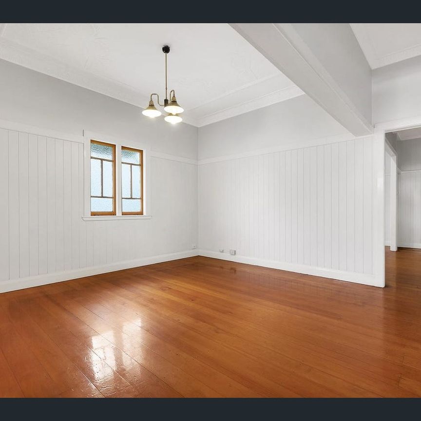 Charming Character Home in a Quiet Street - Photo 1