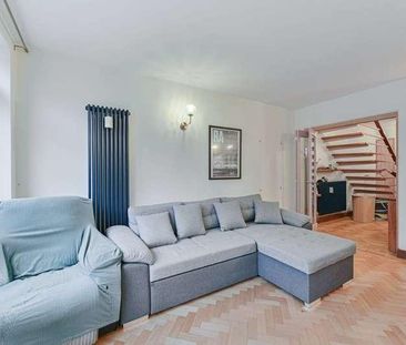 Woodbourne Close, Streatham Hill, SW16 - Photo 2