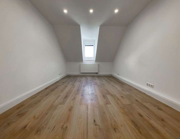 KL - Nähe Klinikum, 4 ZKB, neue EBK, Tageslichtbad, *ERSTBEZUG NACH RENOVIERUNG* - Photo 1