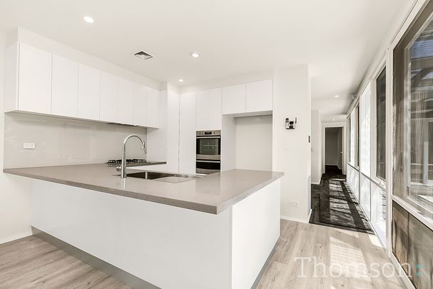 28 Forster Avenue MALVERN EAST - Photo 1
