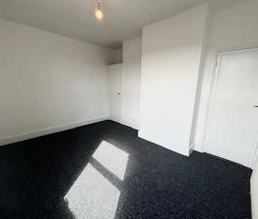 2 bedroom house to rent - Photo 1