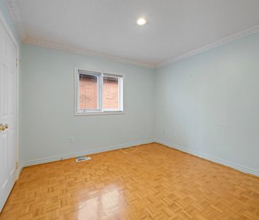 For Lease - 5871 Greensboro Drive, Mississauga, Ontario - Photo 6