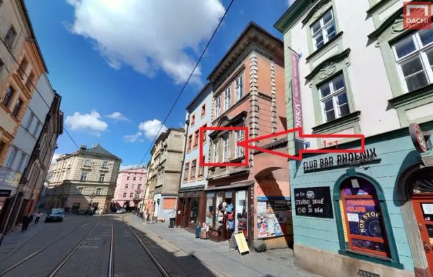 Nabízíme k pronájmu byt 1 + 1, nacházející se na rozhraní ulice Denisova a Kačení v centru města - Photo 1
