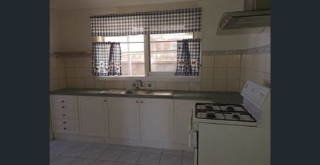 Unique House - Photo 5