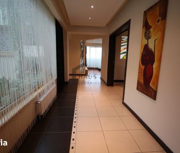 Apartament 3 camere 2 bai lux parcare subterana termen lung zona KM 5 - Photo 5