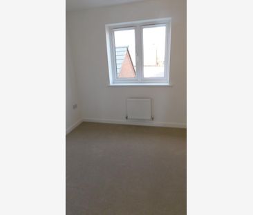 10, Griffiths Close, Shropshire, SY2 6FZ - Photo 4