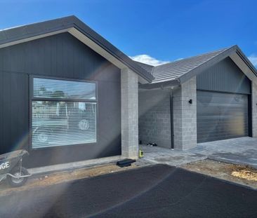 Family Home - Ohauiti - Photo 1