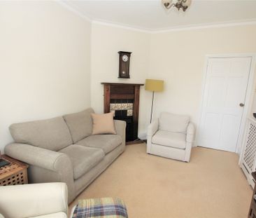 3 Bedroom Semi-Detached House, Chester - Photo 2