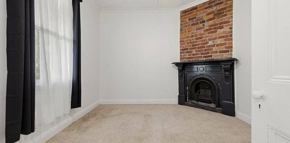 Central Bendigo Living - Renovated Home with Character and Space - Photo 2