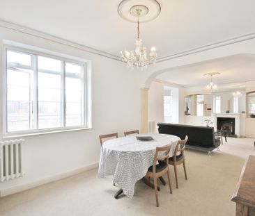 Latymer Court, Hammersmith Road, Hammersmith, London, W6 - Photo 4