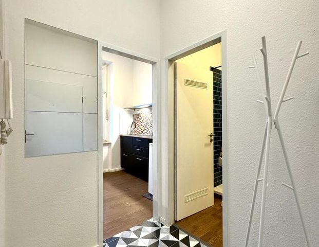 Attraktive und frisch renovierte 1-Zimmer-Wohnung - Photo 1