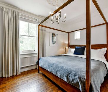A beautifully presented and very pretty two bedroom semi-detached h... - Photo 4