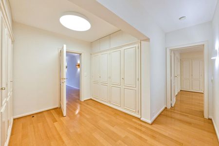 Prince d'Orange – Confortable appartement de 291 m² dans un cadre verdoyant - Foto 5