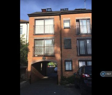 1 bedroom flat to rent - Photo 3
