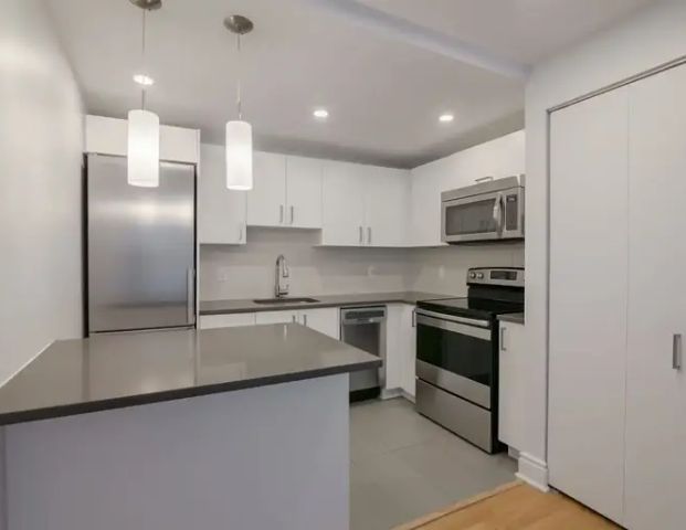 St. Lambert | 1550 Avenue Filion, Saint-Lambert - Photo 1