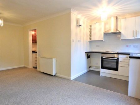 Studio to rent - Photo 2