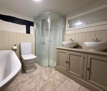 2 bedroom terraced house to rent - Photo 3