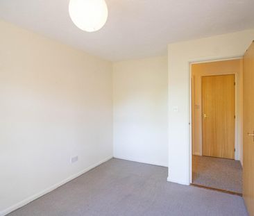 Blackthorn Close, Cambridge - Photo 4